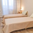 Квартира (Тёплый стан), Апартаменты ПОЛЯРИС на Солнечной 4