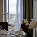 Апартаменты (Апартаменты RentPlaza люкс около ж/д вокзала Свердлова на 15 этаже), Апартаменты RentPlaza премиум около ж/д вокзала на Свердлова