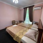 Четырехместный (Люкс 2-комнатный (корпус 2)), Загородный отель Бригантина