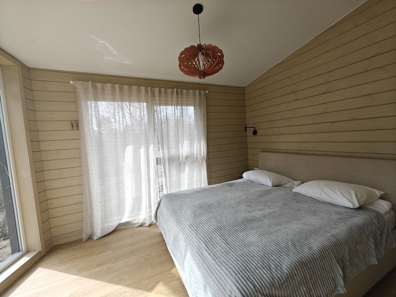 Коттедж SkiHouse, Светлое