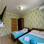 Трехместный (Стандартный трехместный номер), Гостевой дом Рита