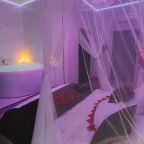 De Luxe (Двухместный с джакузи), Отель BlackOut Hotel
