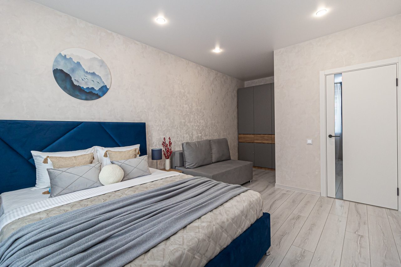 Трёхместный и более (В 10 минутах от парка Краснодар для 4 гостей), Апартаменты 2 Ночи на улице Героя Владислава Посадского 17