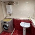 Дом (Дом на Лугопольской 34а), Коттедж Дом на Лугопольской