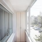 Трёхместный и более (Квартира у горного воздуха и городской больницы), Квартира У горного воздуха и городской больницы