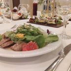 Европейская кухня, Отель 12 Комнат