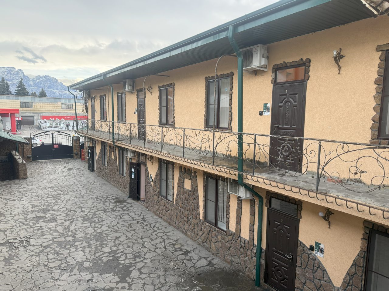 Отель Сакля, Владикавказ