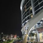 Квартира (Квартира на улице Тлостанова 32 подъезд А3), Апартаменты Гости