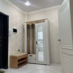 Квартира (Квартира на улице Тлостанова 32 подъезд Е2), Апартаменты Гости
