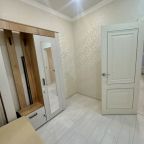 Квартира (Квартира на улице Тлостанова 32 подъезд Е2), Апартаменты Гости