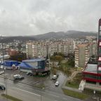 Квартира (Квартира на улице Тлостанова 32 подъезд Е2), Апартаменты Гости