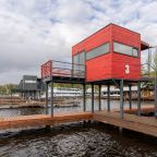 Дом (Бунгало на воде), Коттедж Яхт-Клуб Резорт