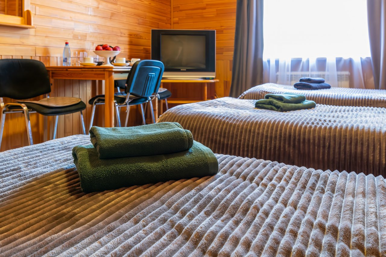 Трехместный (Эконом 3-местный), База отдыха БЕРЕГ МОЛОГИ