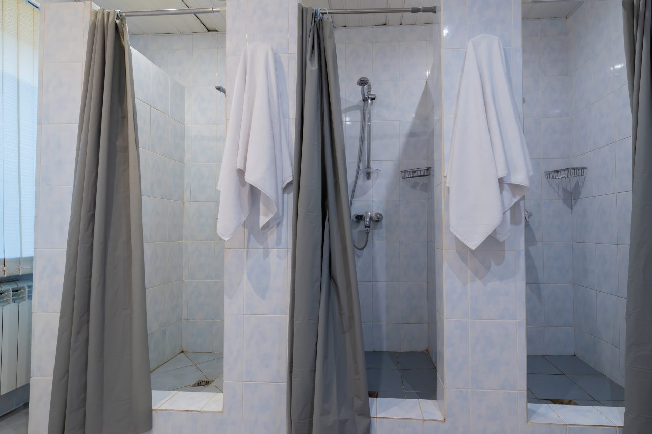 Трехместный (Эконом 3-местный), База отдыха БЕРЕГ МОЛОГИ