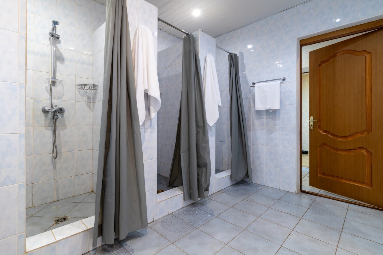 Трехместный (Эконом 3-местный), База отдыха БЕРЕГ МОЛОГИ