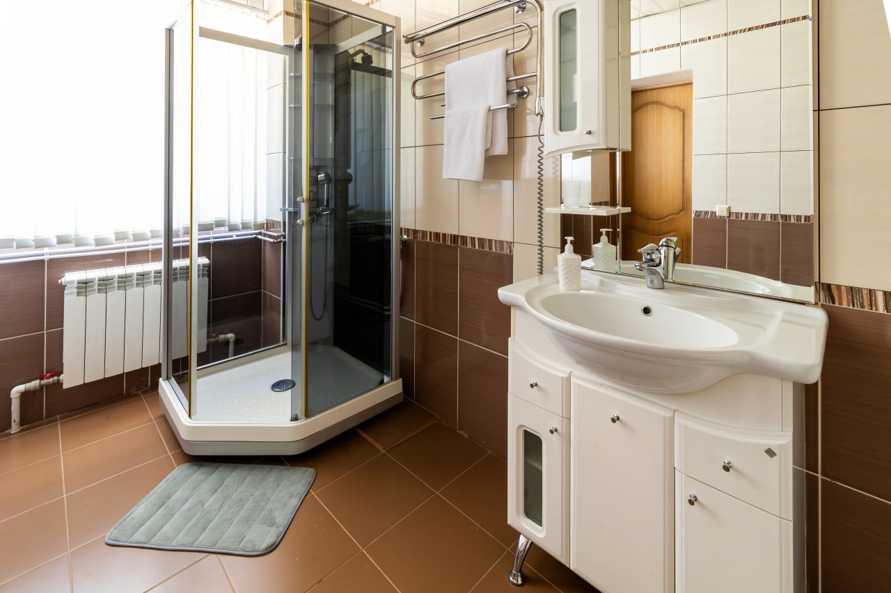 Полулюкс (Полулюкс), База отдыха БЕРЕГ МОЛОГИ