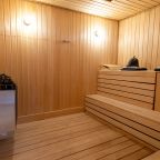 Полулюкс (Номер полулюкс с сауной), База отдыха БЕРЕГ МОЛОГИ