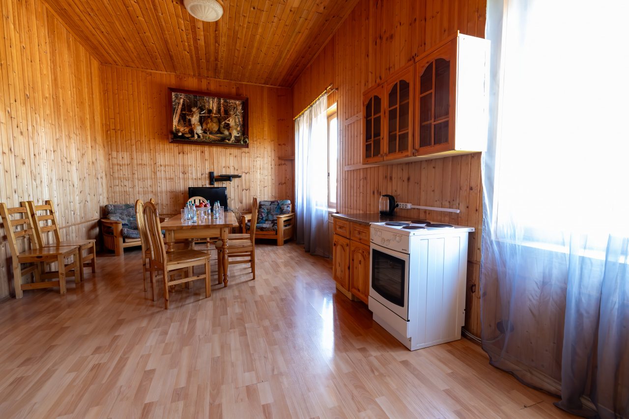 Дом (Дом №1 на 8 гостей), База отдыха БЕРЕГ МОЛОГИ