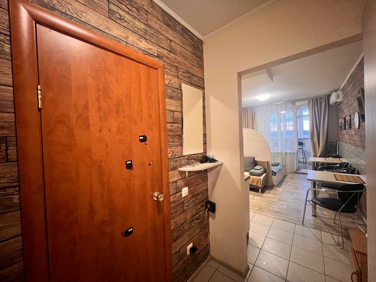 Апартаменты (Уютная студия), Апартаменты ВОЯЖ на улице 50 лет ВЛКСМ