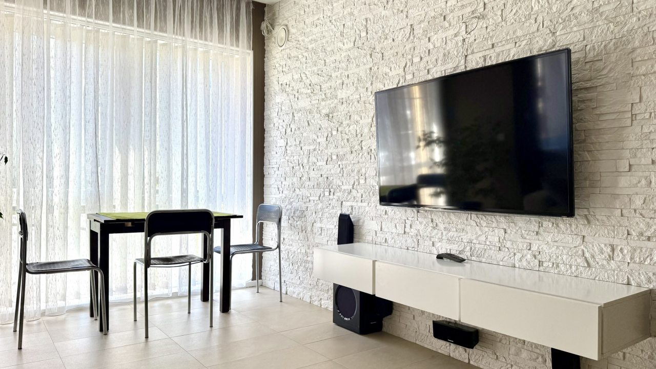 Апартаменты (Светлогорск: Просторная 2-комнатная квартира), Апартаменты ApartMari двухкомнатная квартира