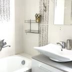 Апартаменты (Светлогорск: Просторная 2-комнатная квартира), Апартаменты ApartMari двухкомнатная квартира