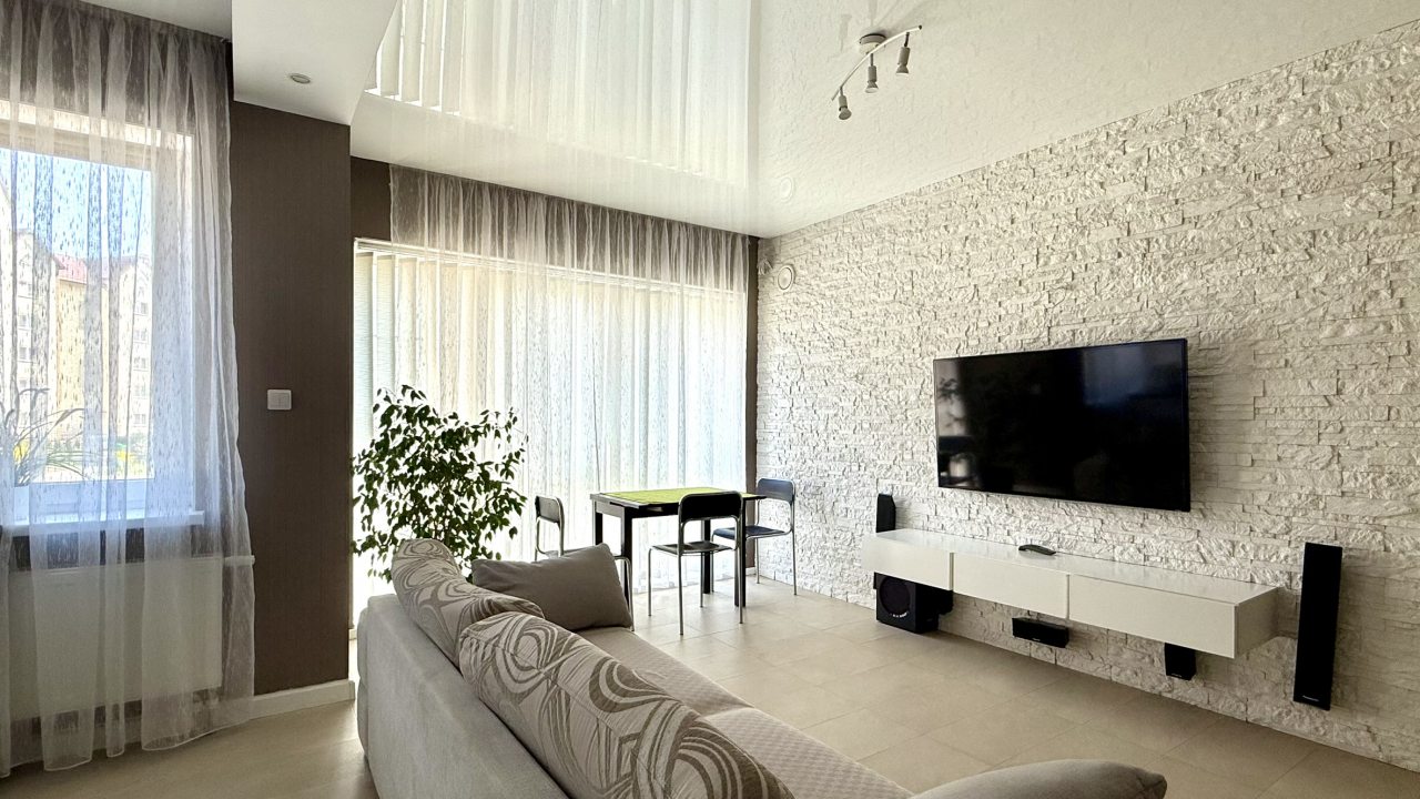 Апартаменты (Светлогорск: Просторная 2-комнатная квартира), Апартаменты ApartMari двухкомнатная квартира