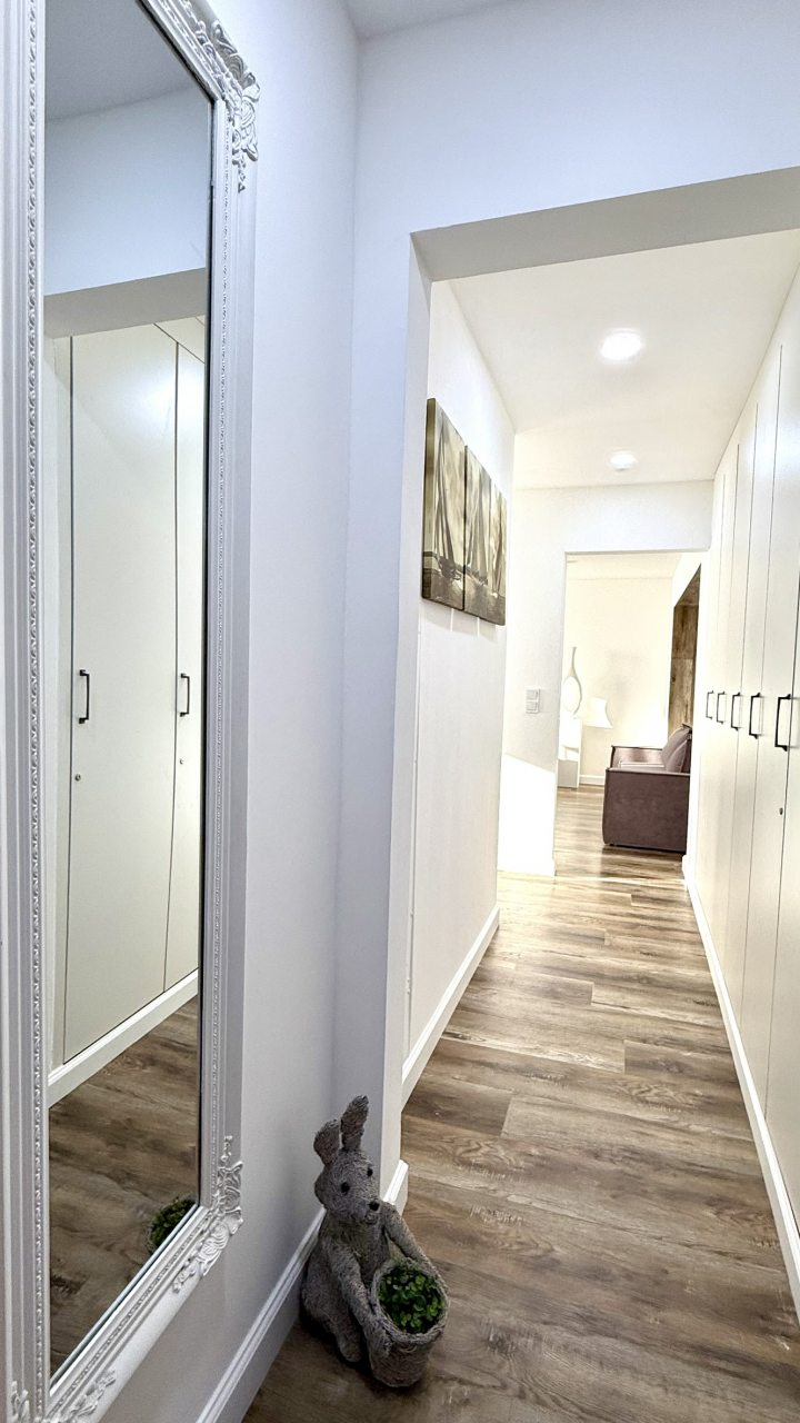 Апартаменты (ApartMari Шикарные в самом центре рядом в Рыбной деревней), Апартаменты ApartMari рядом в Рыбной деревней