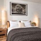 Апартаменты (ApartMari Шикарные в самом центре рядом в Рыбной деревней), Апартаменты ApartMari рядом в Рыбной деревней