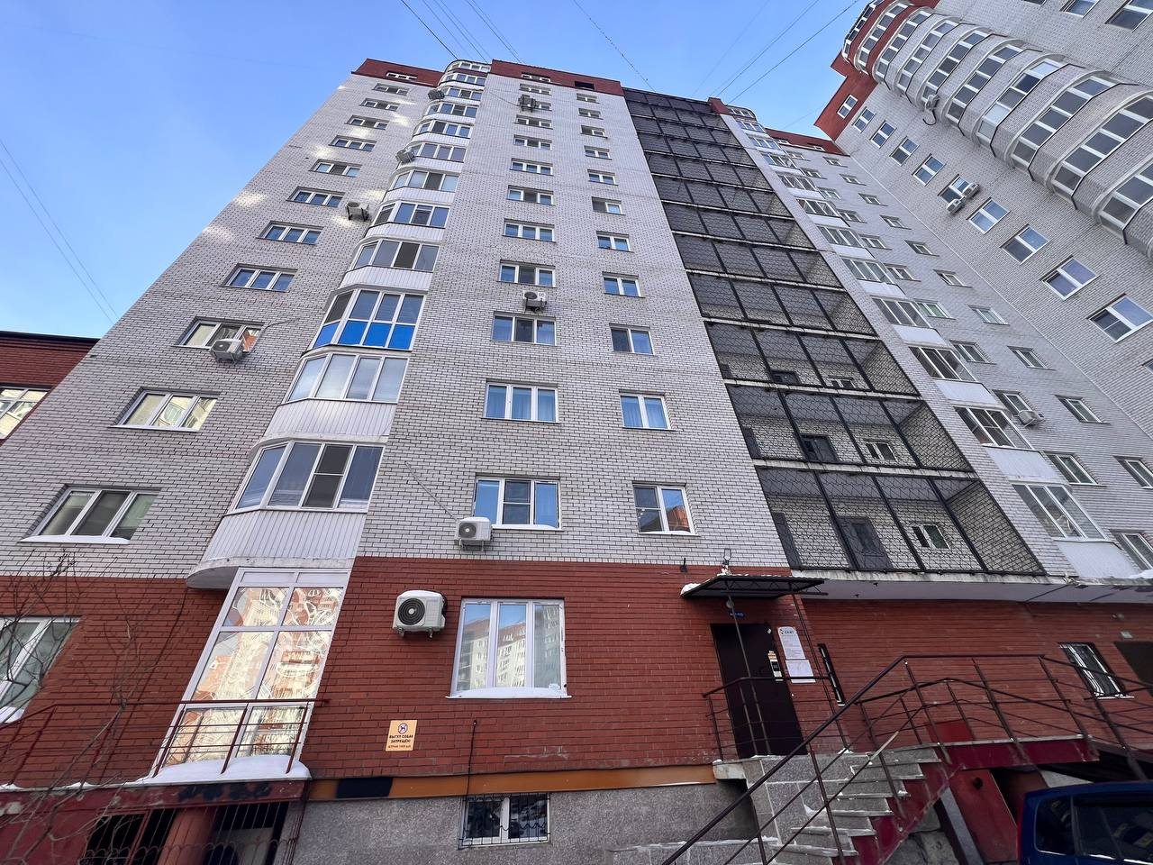 Апартаменты (УЮТНАЯ СТУДИЯ В ЦЕНТРЕ), Апартаменты ВОЯЖ на улице 50 лет ВЛКСМ, 19