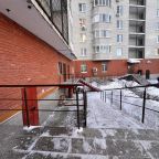 Автостоянка / Парковка, Апартаменты ВОЯЖ на улице 50 лет ВЛКСМ, 19