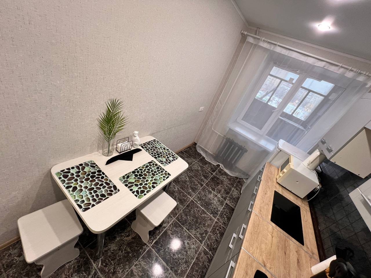 Возможность самостоятельного приготовления пищи, Апартаменты Вояж на Республике