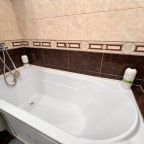 Апартаменты (ТРЕХКОМНАТНЫЕ В ЦЕНТРЕ), Апартаменты Вояж на Республике