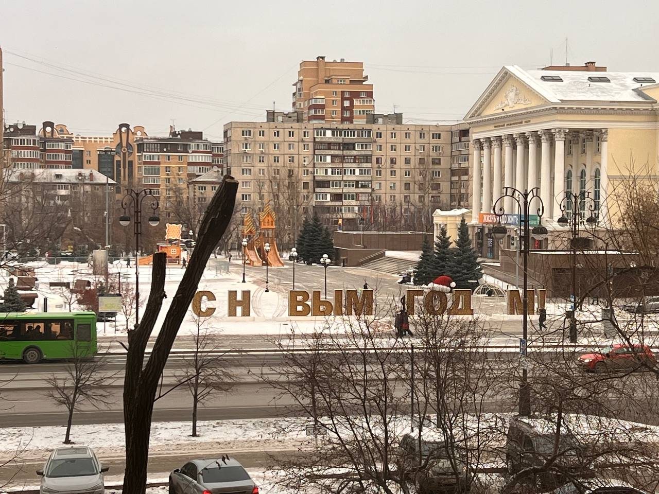 Апартаменты (ТРЕХКОМНАТНЫЕ В ЦЕНТРЕ), Апартаменты Вояж на Республике