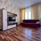 Апартаменты (ДВУХКОМНАТНЫЕ В НОВОМ ДОМЕ), Апартаменты Вояж на Суходольской