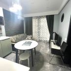 Люкс (Апартаменты люкс, 4х - местный+ балкон, дары морей в Сочи 5507), Апартаменты Дары Морей в Сочи