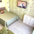 Полулюкс (Апартамент угловой Лакшери 4 места (4501) - дары морей), Апартаменты Дары Морей в Сочи