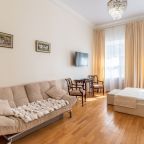 Квартира (Квартира двухкомнатная у Дворцовой площади), Апартаменты Двухуровневые у Дворцовой площади