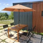 Зонты, База отдыха NB!