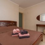 Апартаменты (Земельная), Апартаменты 8th floor apartment
