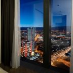 Трёхместный и более (Sky City Moscow 59 этаж! Невероятный вид с высоты птичьего полёта!), Апартаменты Sky City Moscow