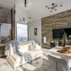 Трёхместный и более (Sky City Moscow 80-тый этаж!), Апартаменты Sky City Moscow