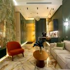 Трёхместный и более (Sky City Moscow Эксклюзив! Вид на Сити! 64 этаж!), Апартаменты Sky City Moscow