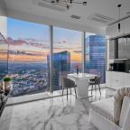 Трёхместный и более (Sky City Moscow 80-тый этаж!), Апартаменты Sky City Moscow