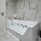 Трёхместный и более (Sky City Moscow 80-тый этаж!), Апартаменты Sky City Moscow