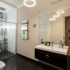 Трёхместный и более, Апартаменты Sky City Moscow