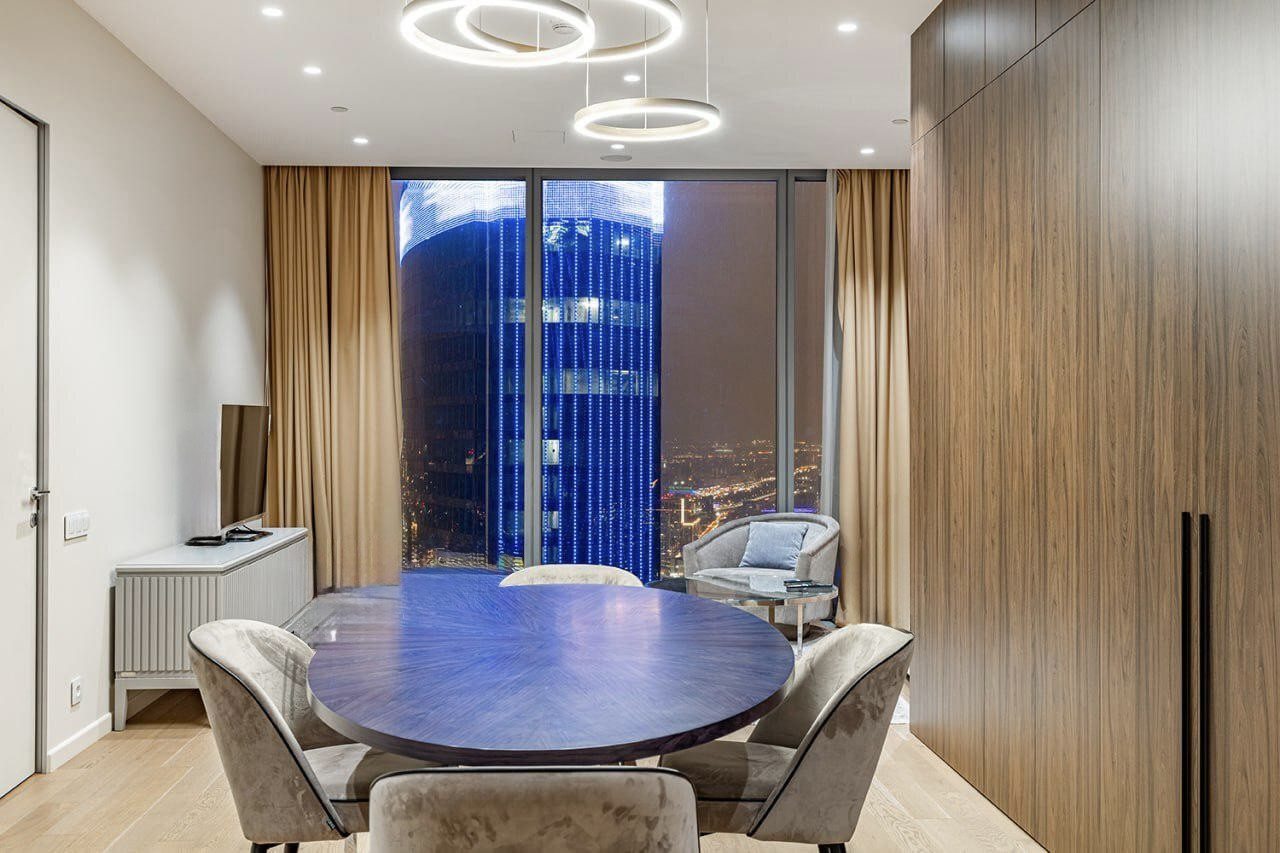 Трёхместный и более, Апартаменты Sky City Moscow