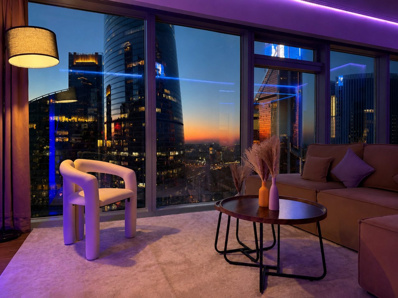 Апартаменты (Sky City Moscow Подсветка! 54 этаж! Алиса Макс! Большая гостиная с панорамой с шикарным видом!), Апартаменты Sky City Moscow