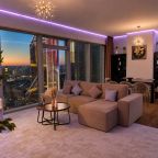 Апартаменты (Sky City Moscow Подсветка! 54 этаж! Алиса Макс! Большая гостиная с панорамой с шикарным видом!), Апартаменты Sky City Moscow