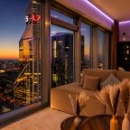Апартаменты (Sky City Moscow Подсветка! 54 этаж! Алиса Макс! Большая гостиная с панорамой с шикарным видом!), Апартаменты Sky City Moscow