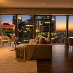 Апартаменты (Sky City Moscow Подсветка! 54 этаж! Алиса Макс! Большая гостиная с панорамой с шикарным видом!), Апартаменты Sky City Moscow